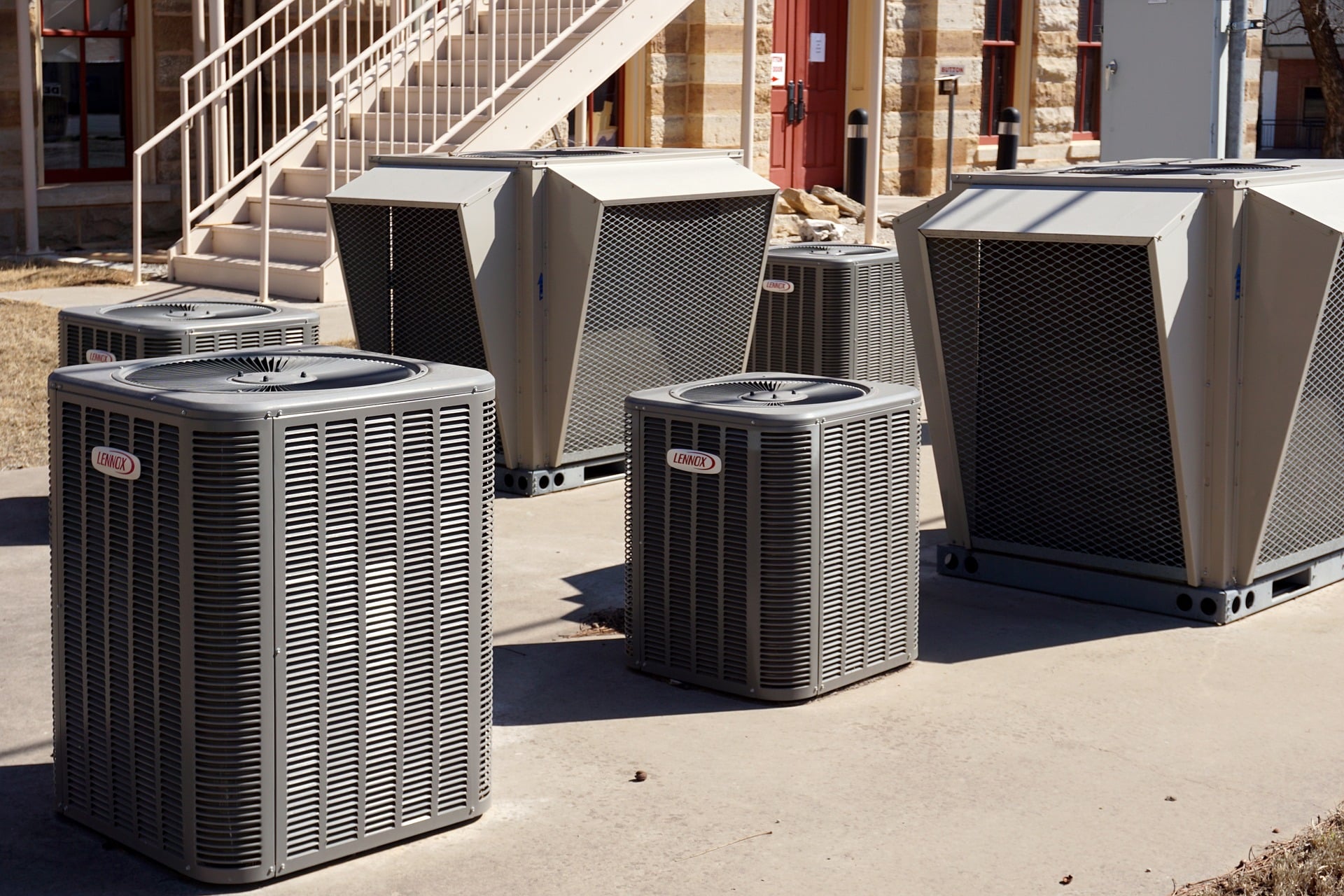 benefits of a commercial dehumidifier